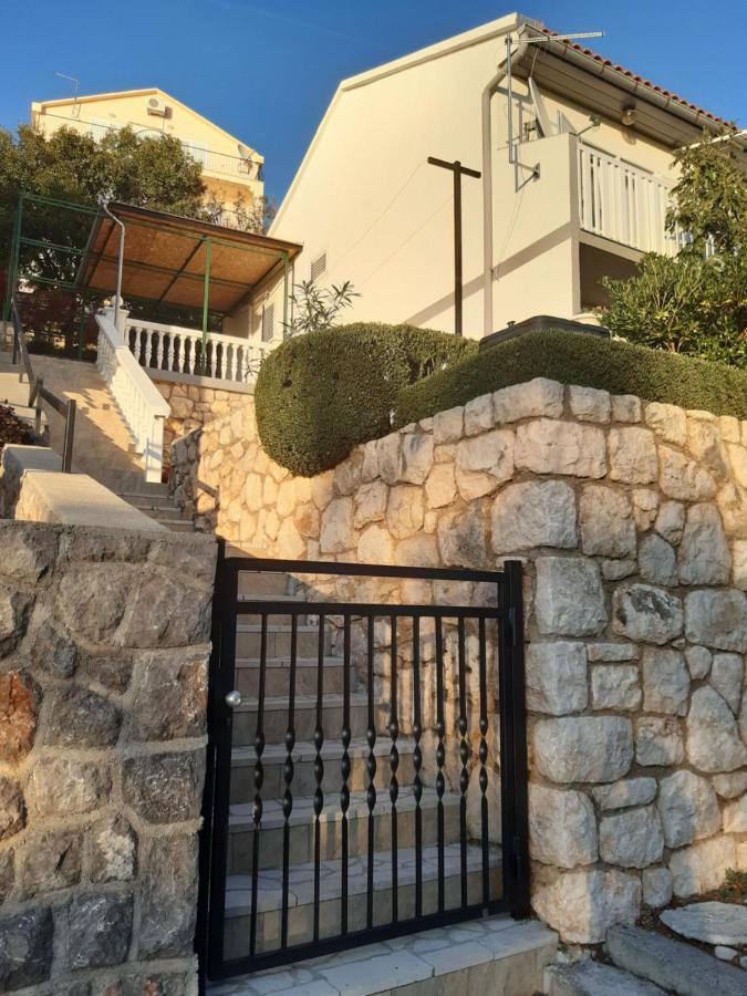 Apartment Dragas Lukovo Eksteriør bilde